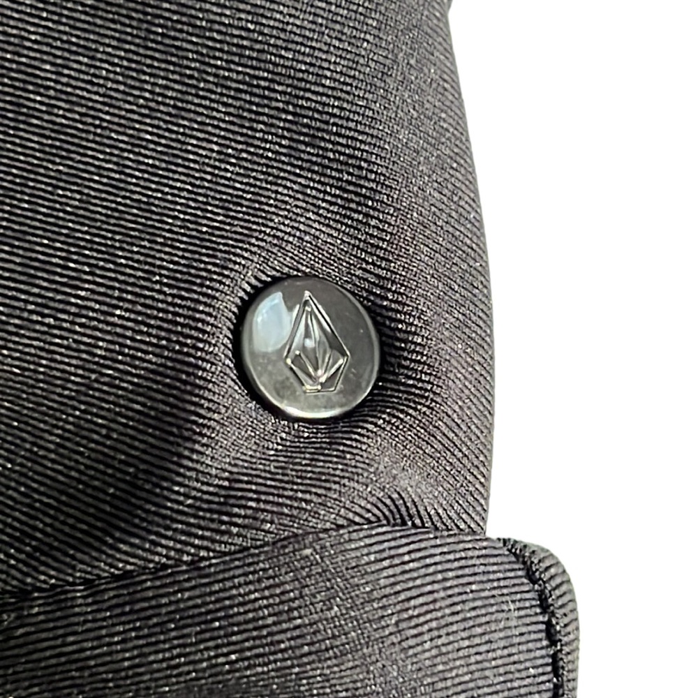 NWOT Volcom Simply Seamless Halter - Picture 9 of 16